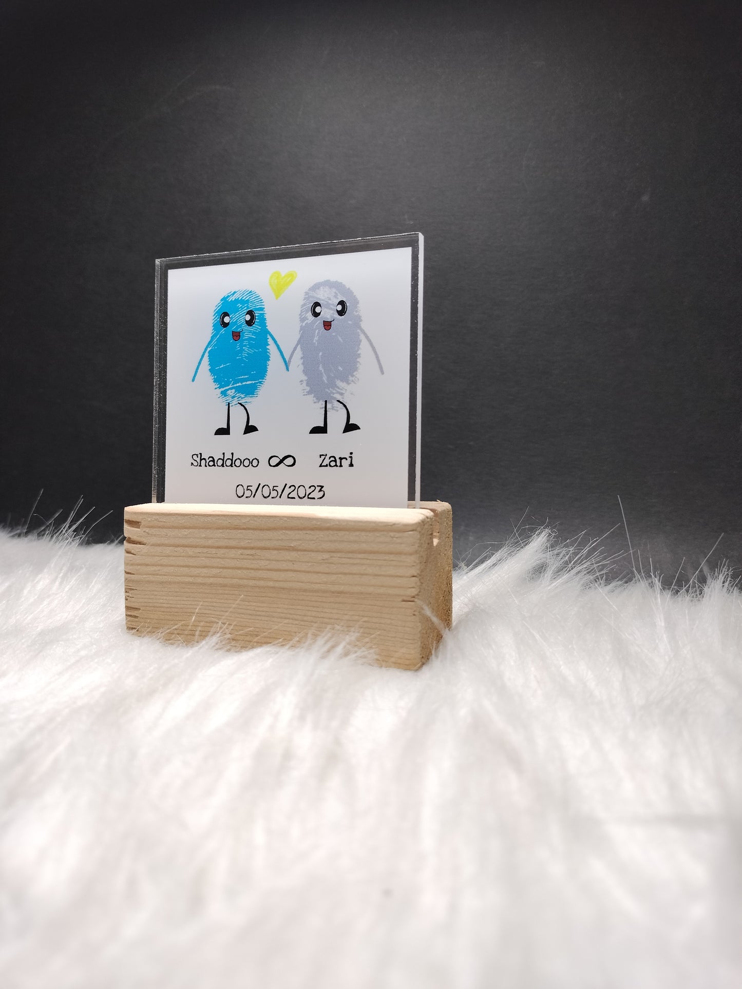 customized fingerprint plaque with name and date with stand